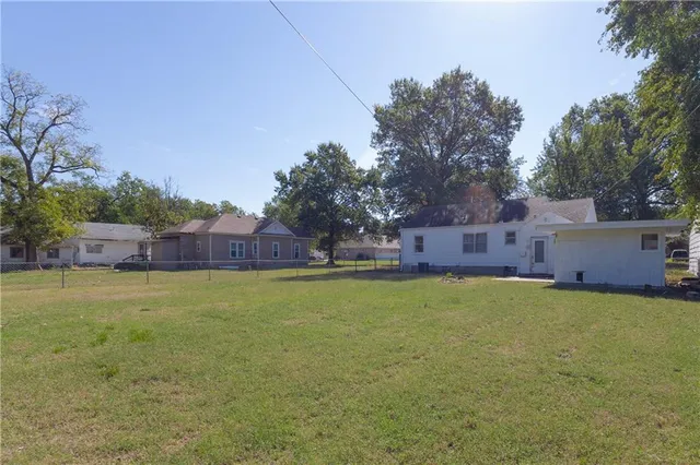 $80,000 | 1018 East 5th Street, Cherryvale, KS 67335