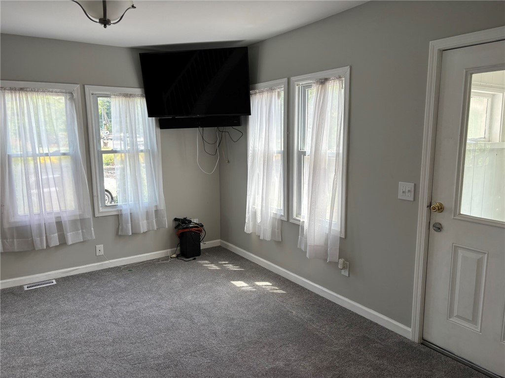 2186 Westfall Road Brighton, NY 14618 - Photo 7 of 30