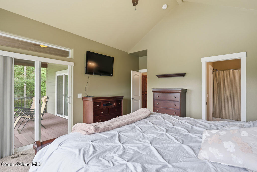 23896-2389 North Bridge Lake Road Rathdrum, ID 83858 - Photo 13 of 48 DSC00431