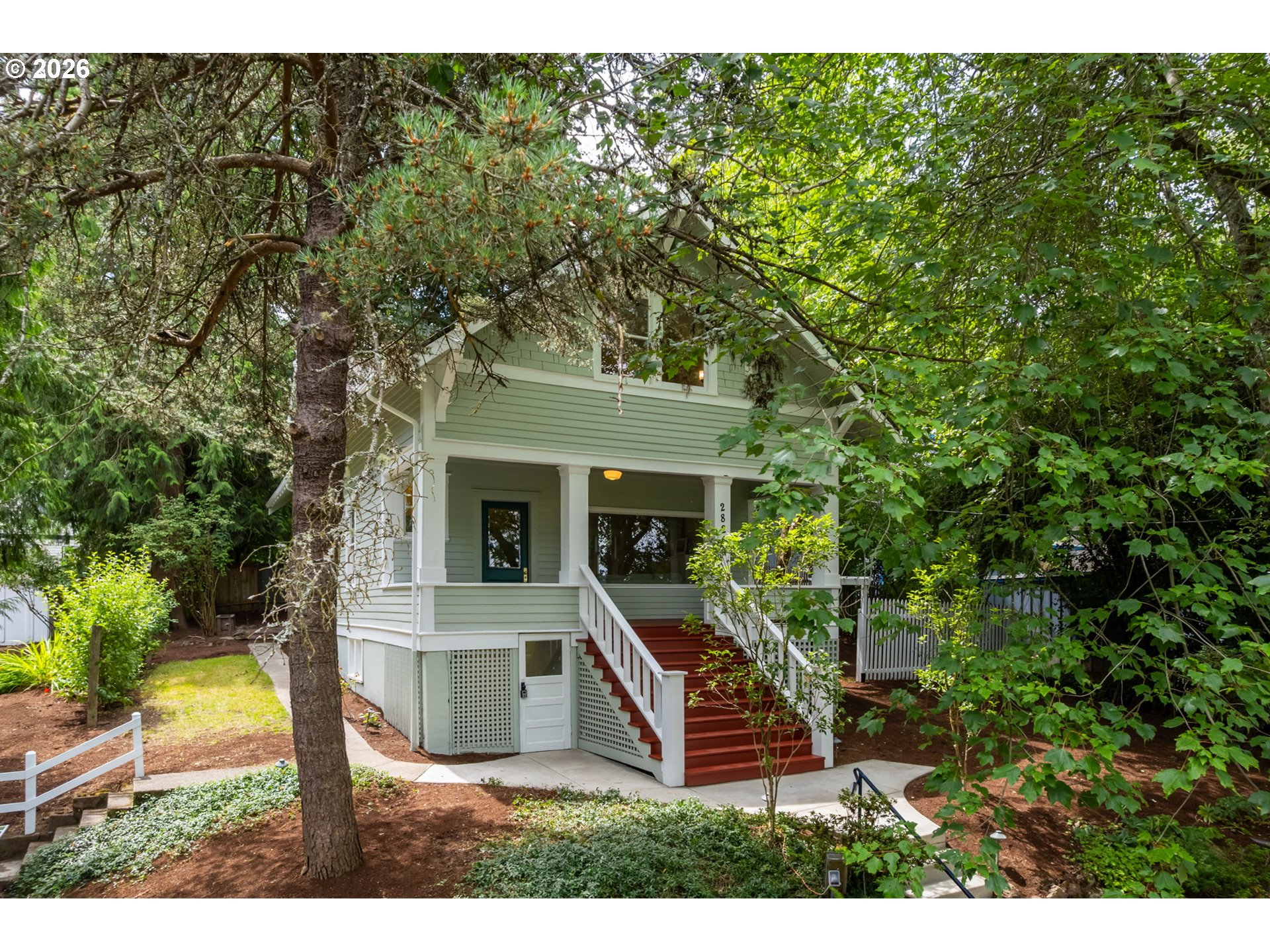 2824 Southwest Illinois Street Portland, OR 97239 - Photo 2 of 44