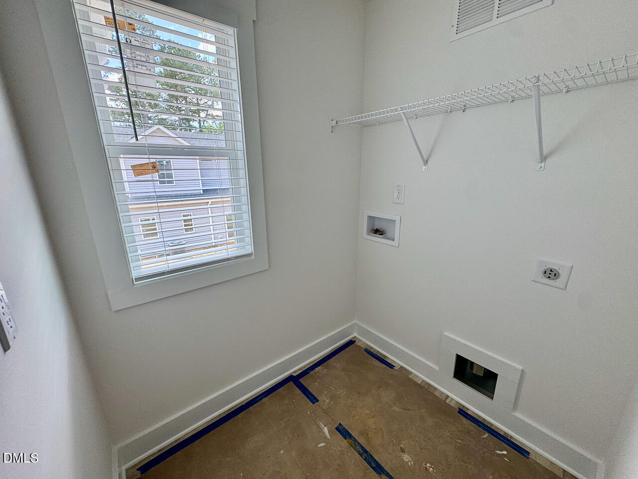 220 George Street Four Oaks, NC 27524 - Photo 26 of 48 Laundry Room