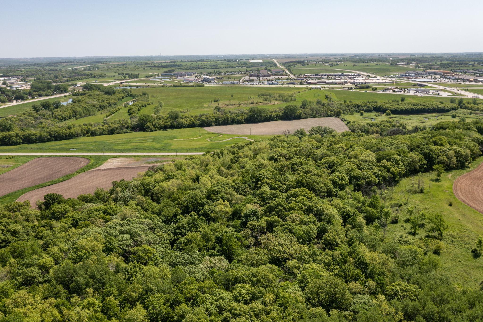 Xxxx 11th Avenue Southwest Rochester, MN 55902 - Photo 6 of 11