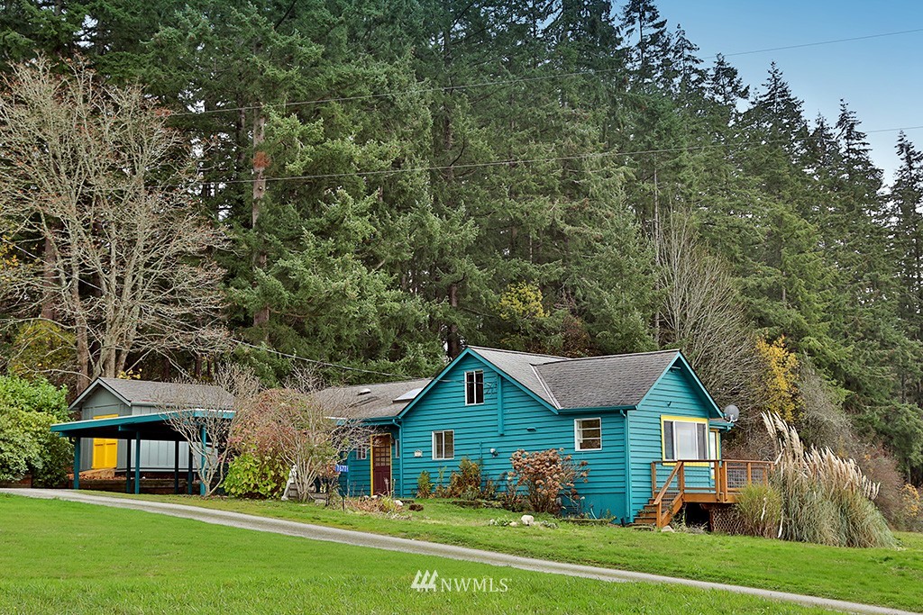7677 Hellman Road Clinton, WA 98236 - Photo 8 of 25 Gallery Image 8