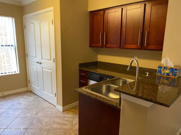 $1,395 | 2025 East Campbell Avenue, Unit 222, Phoenix, AZ 85016