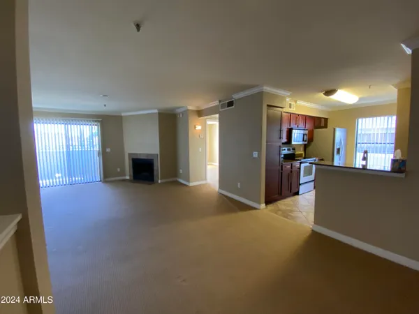 $1,395 | 2025 East Campbell Avenue, Unit 222, Phoenix, AZ 85016