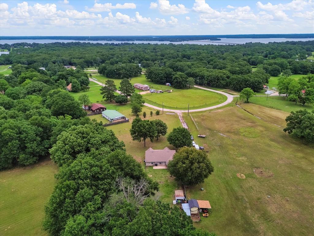 300 Pecan Circle Emory, TX 75440 - Photo 15 of 37