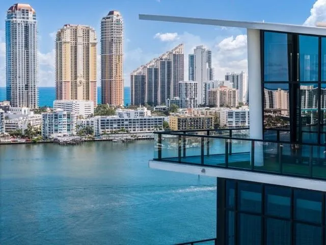 a bathroom with a bathtub and toilet