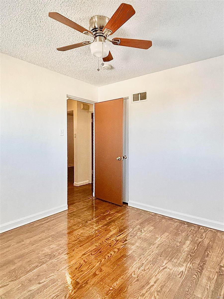 2100 Telegraph Road St. Louis, MO 63125 - Photo 5 of 19 Gallery Image 5