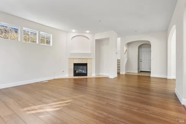 $1,200,000 | 397 Parkview Drive, Healdsburg, CA 95448