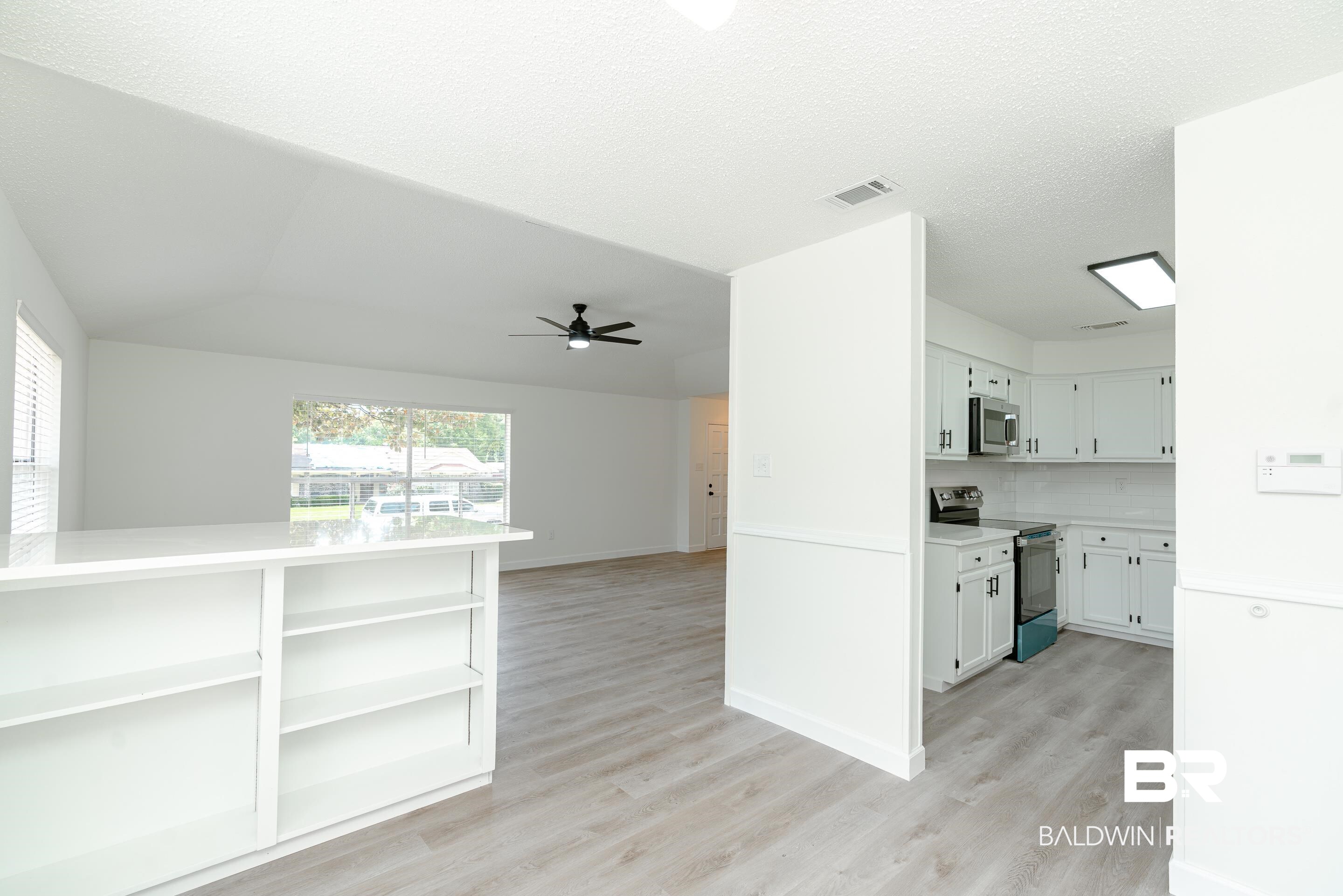 1808 Southampton Way Mobile, AL 36618 - Photo 12 of 36