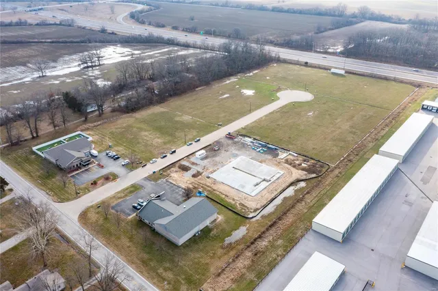 $310,000 | 2701 Rte 66 Business Park Drive, Edwardsville, IL 62025