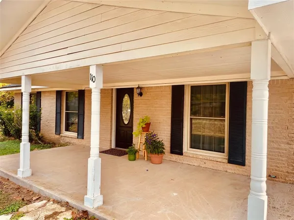 $307,000 | 110 Mary Alice Drive, Valley Mills, TX 76689