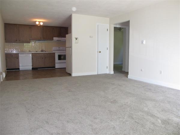 5 Walker Road, Unit 6 North Andover, MA 01845 - Photo 3 of 7 Gallery Image 3