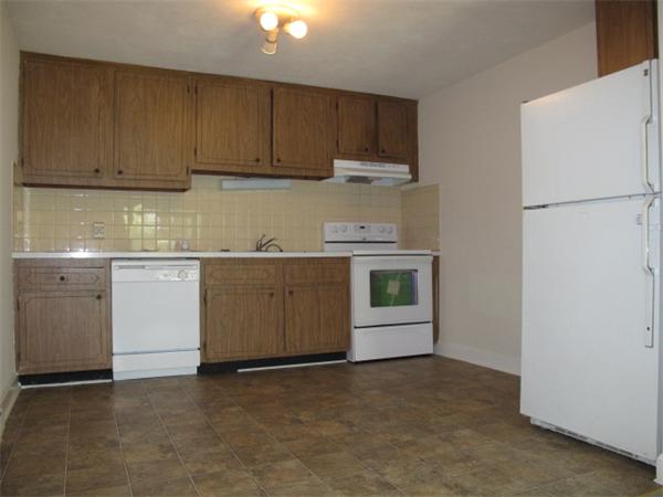 5 Walker Road, Unit 6 North Andover, MA 01845 - Photo 4 of 7 Gallery Image 4