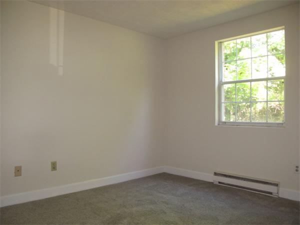 5 Walker Road, Unit 6 North Andover, MA 01845 - Photo 5 of 7 Gallery Image 5