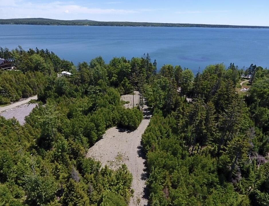 35 Peninsula Shore Road Gouldsboro, ME 04624 - Photo 2 of 26