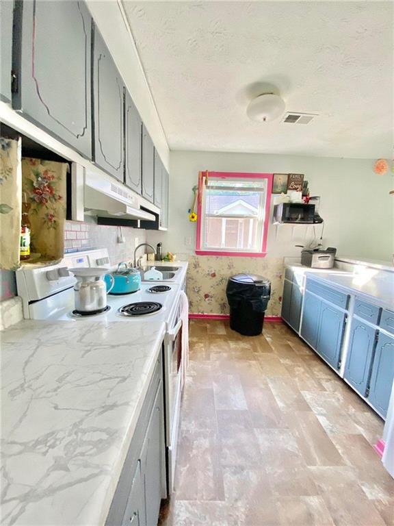 1238 Mill Street Gainesville, GA 30501 - Photo 3 of 10