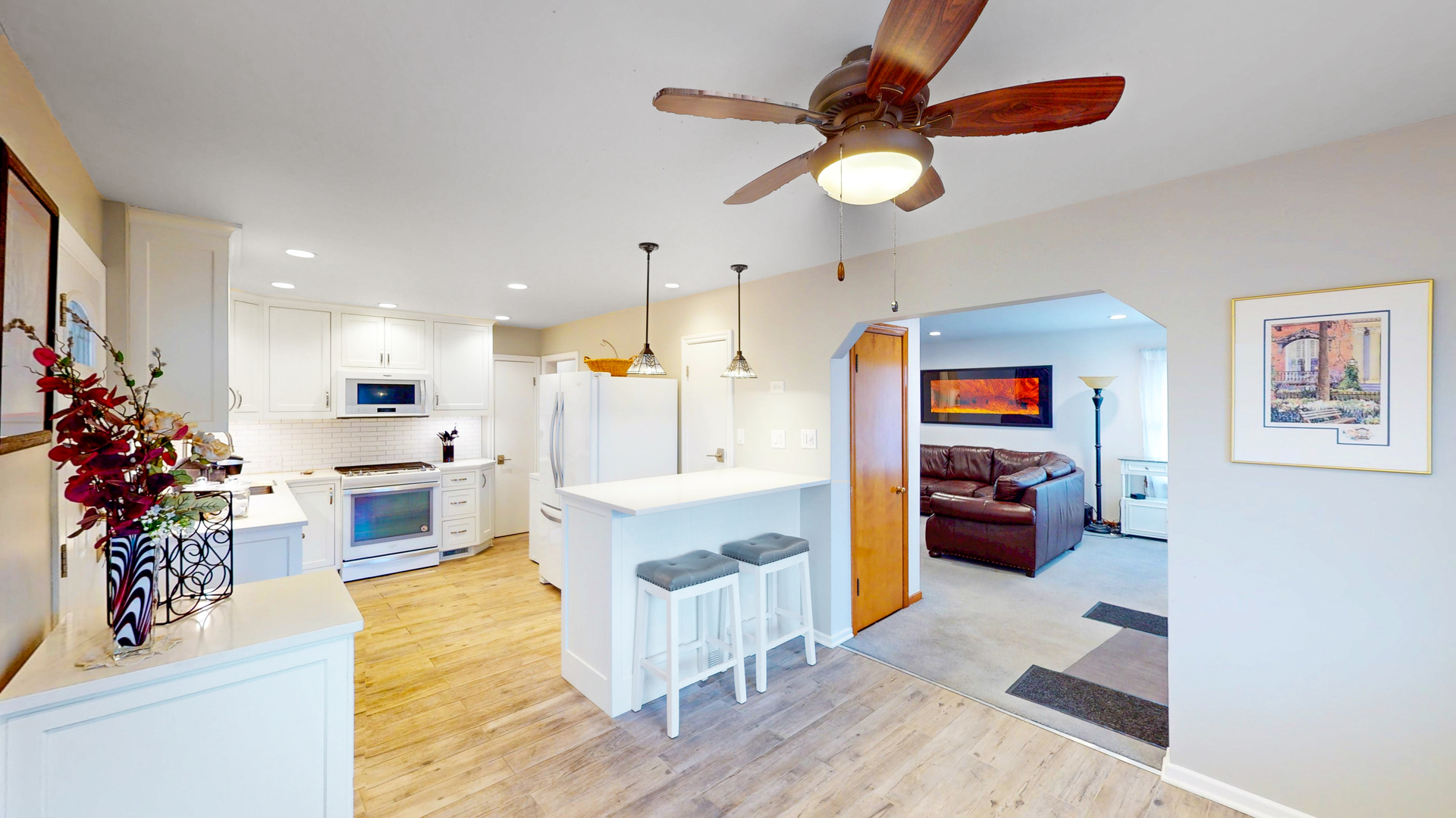 7643 West Rascher Avenue Chicago, IL 60656 - Photo 8 of 24 Gallery Image 8