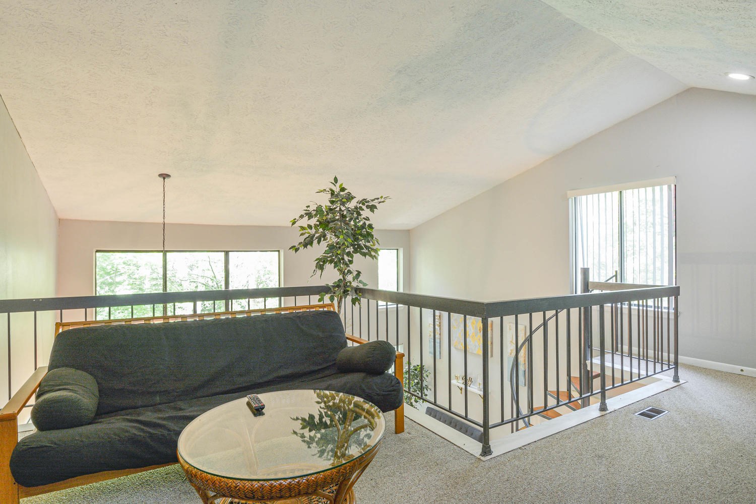 9022 South Pointe Ridge Lane Bloomington, IN 47401 - Photo 17 of 23 Gallery Image 17