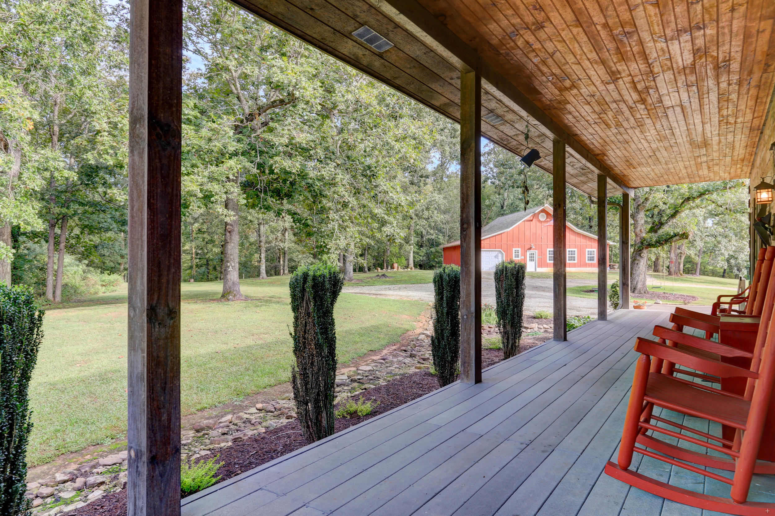 313 Dunn Road Tellico Plains, TN 37385 - Photo 4 of 44 Positive Perception-37