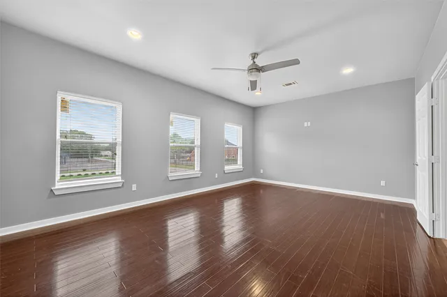 $2,000 | 146 Disney Street, Arcola, TX 77583