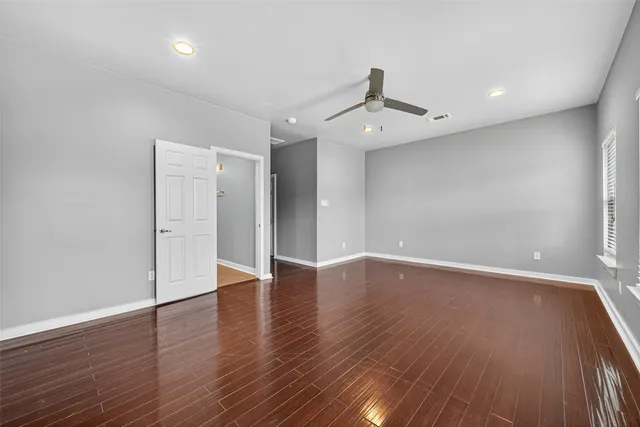 $2,000 | 146 Disney Street, Arcola, TX 77583