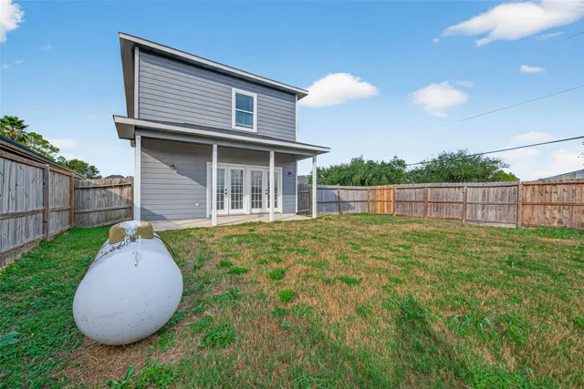 $2,000 | 146 Disney Street, Arcola, TX 77583