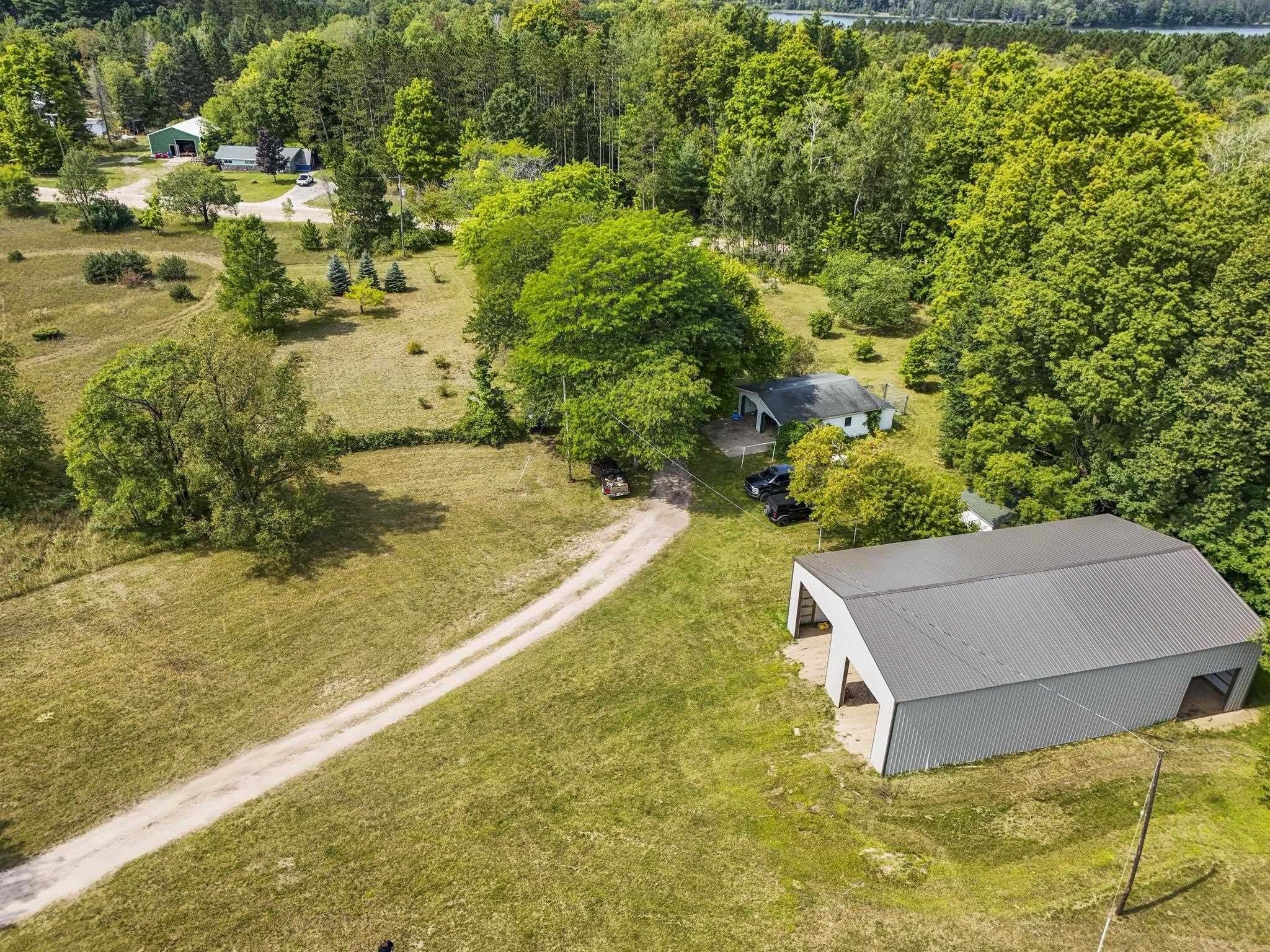 3022 North 7 Road Mesick, MI 49668 - Photo 45 of 63 1926734-6266ace5-c82b-4870-a01e-3dbc47b212e6.JPG