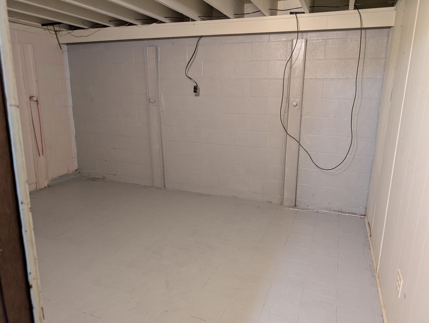 3536 West Grange Hall Road Murphysboro, IL 62966 - Photo 30 of 40 a view of a small room