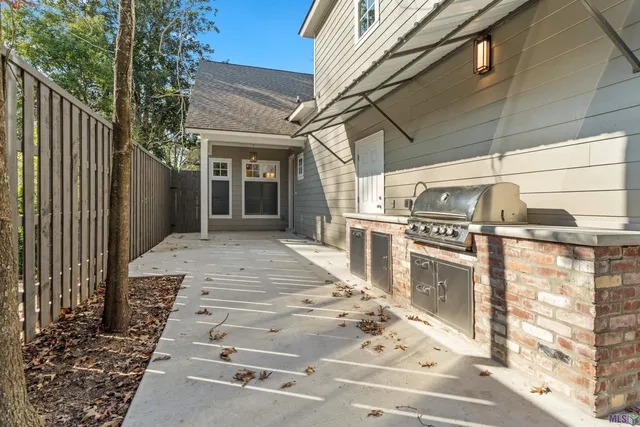 $535,000 | 750 Acadia Street, Baton Rouge, LA 70806