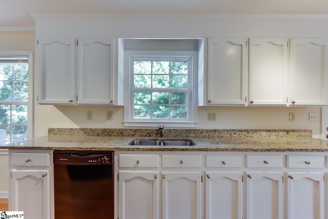 205 Dove Tree Road Greenville, SC 29615 - Photo 17 of 36