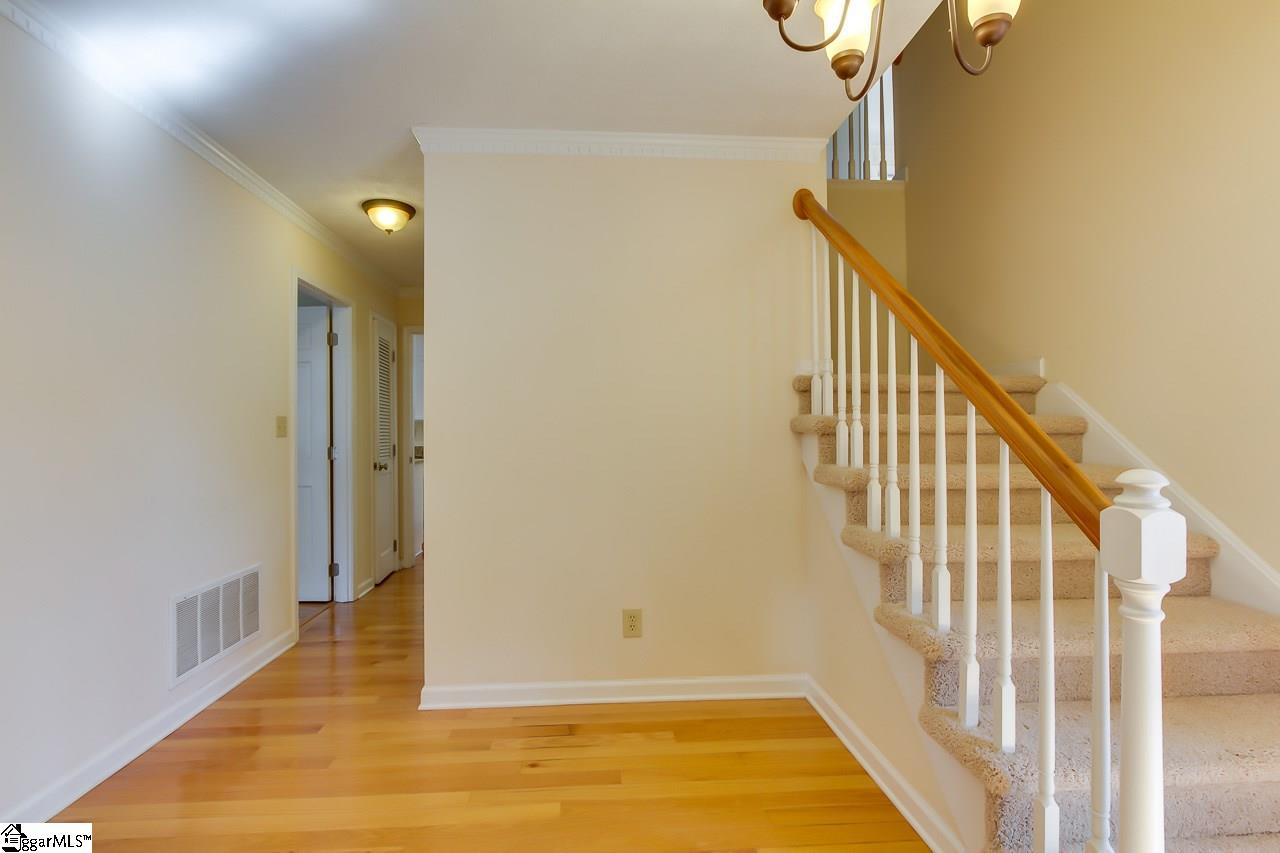 205 Dove Tree Road Greenville, SC 29615 - Photo 7 of 36