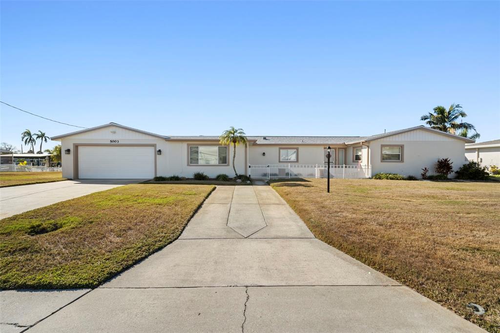 5003 Commonwealth Road Palmetto, FL 34221 - Photo 2 of 52