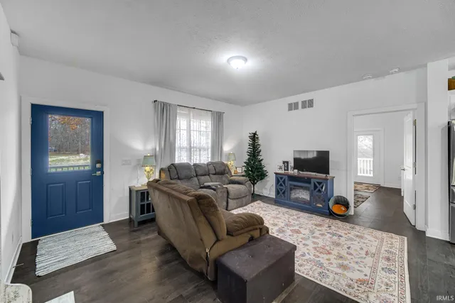 $355,000 | 8788 9A Road, Plymouth, IN 46563