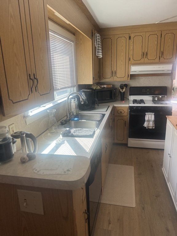 44 Spring Street, Unit 1 Malden, MA 02148 - Photo 4 of 18