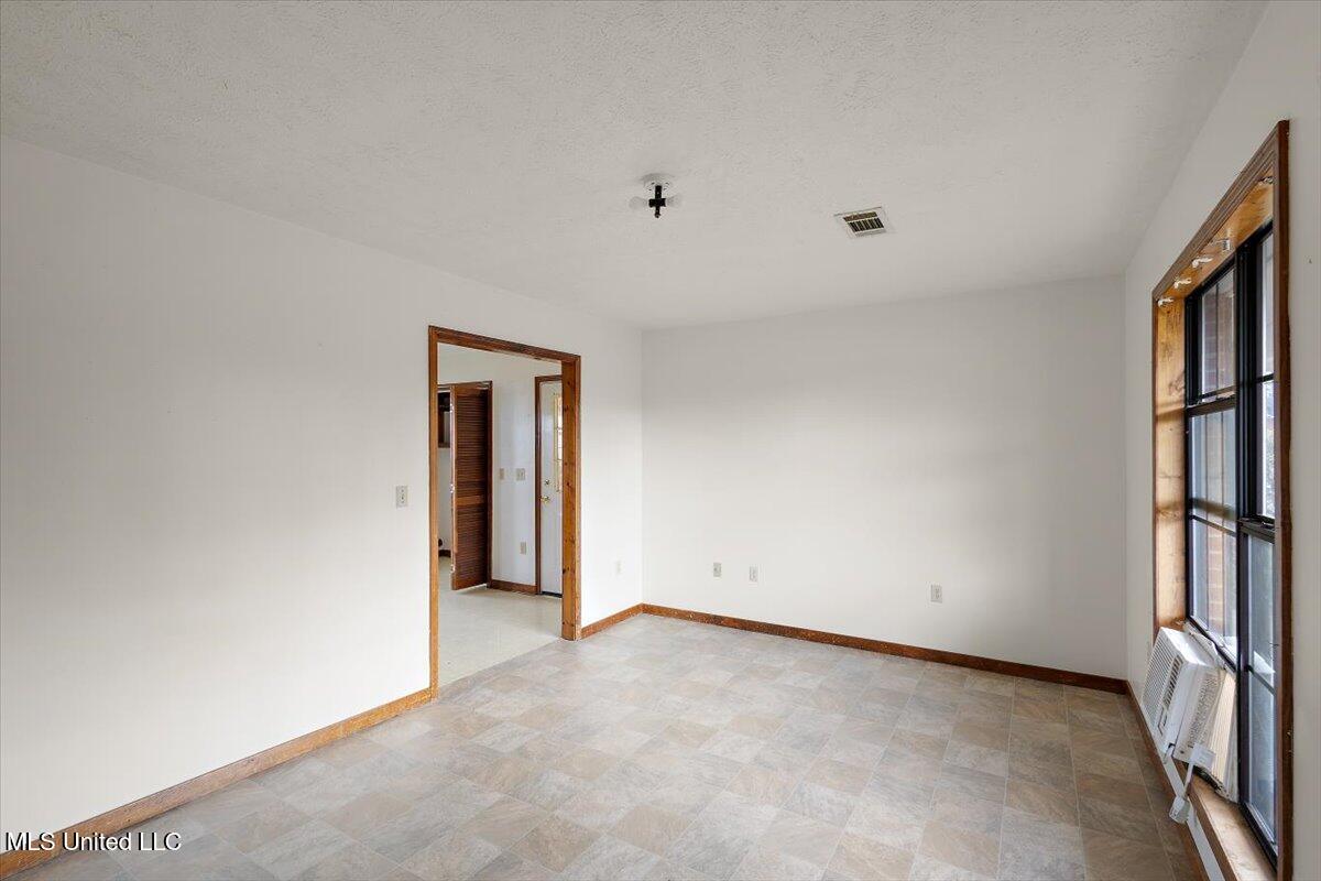 7958 Hebron Road Lexington, MS 39095 - Photo 11 of 30 18-HTP_2229