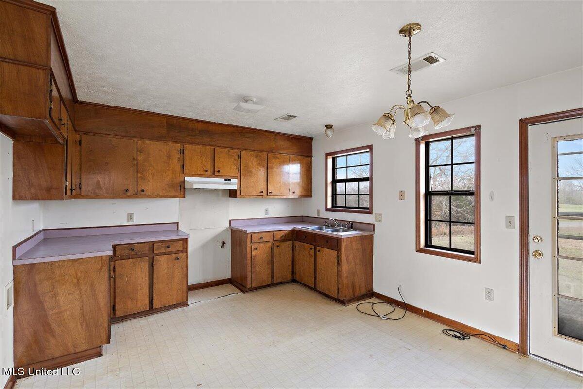 7958 Hebron Road Lexington, MS 39095 - Photo 12 of 30 19-HTP_2232