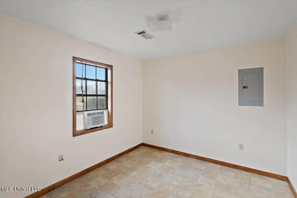 $214,900 | 7958 Hebron Road, Lexington, MS 39095