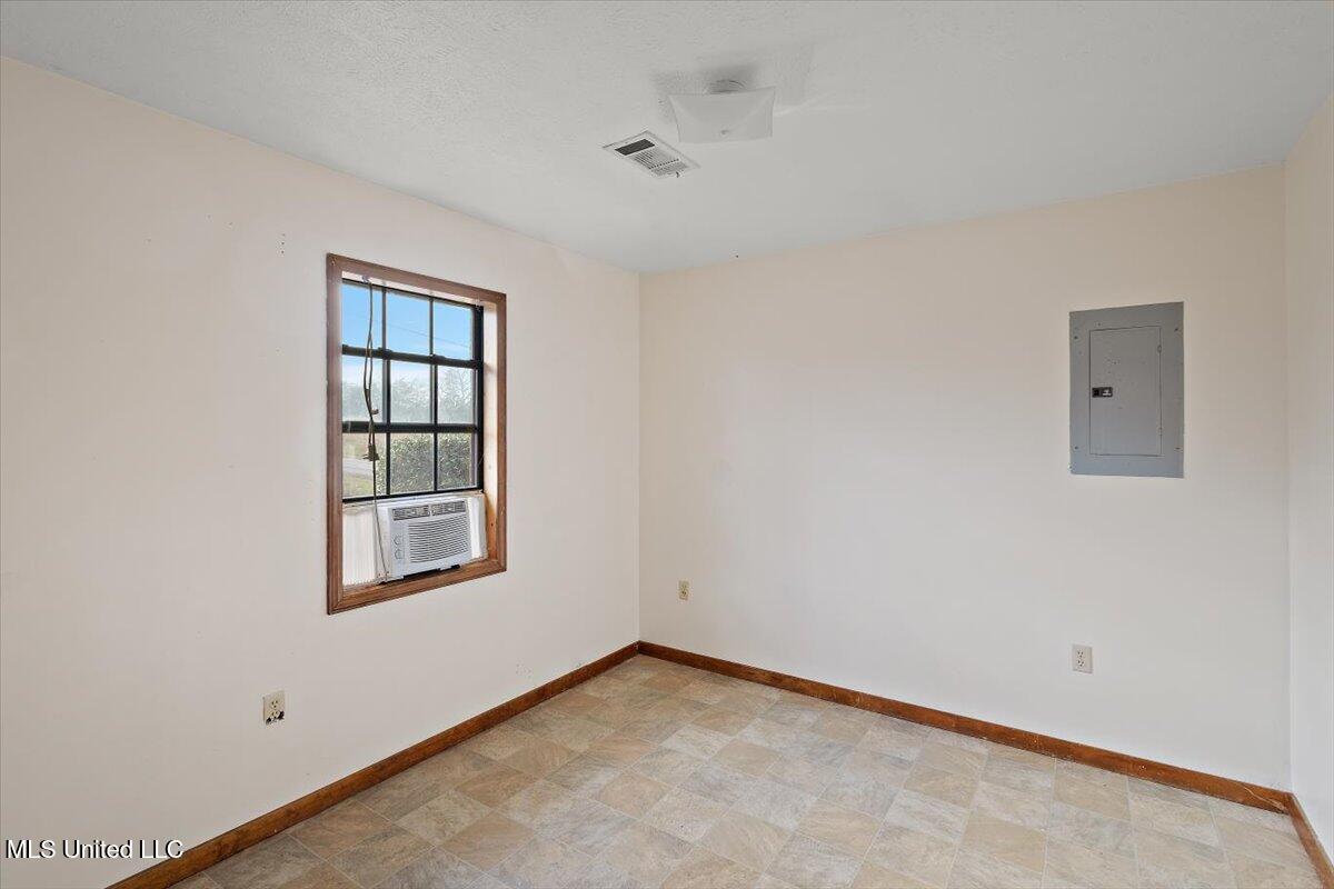 7958 Hebron Road Lexington, MS 39095 - Photo 14 of 30 21-HTP_2238