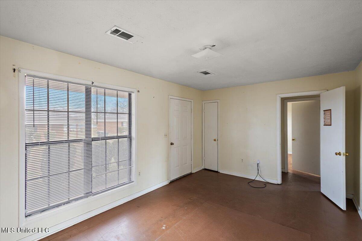 7958 Hebron Road Lexington, MS 39095 - Photo 20 of 30 08-HTP_2199