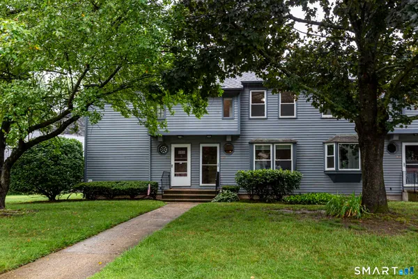 $219,900 | 1 Abbott Road, Unit 203, Ellington, CT 06029