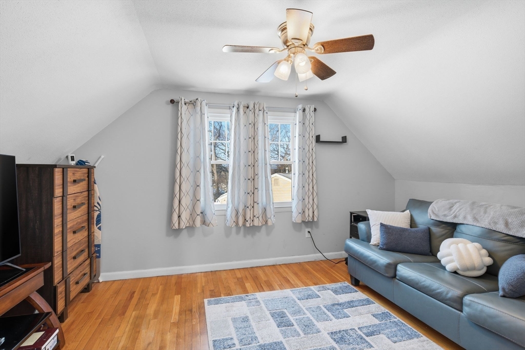 30 West Hill Road Springfield, MA 01109 - Photo 16 of 33 Gallery Image 16