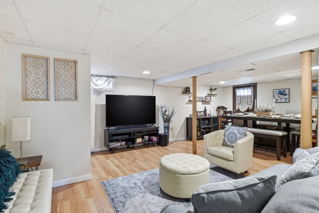 30 West Hill Road Springfield, MA 01109 - Photo 23 of 33 Gallery Image 23
