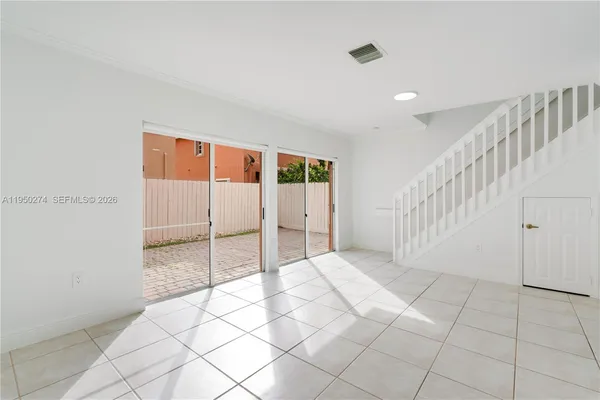 $3,500 | 9481 Southwest 78th Avenue, Miami, FL 33156