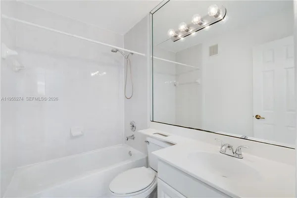 $3,500 | 9481 Southwest 78th Avenue, Miami, FL 33156