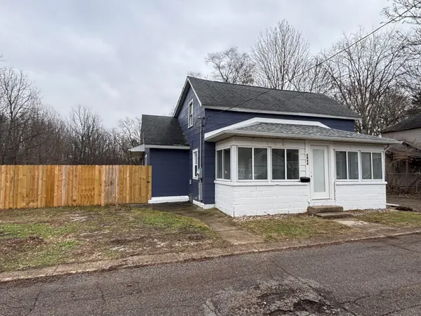 $199,000 | 1627 North Twelfth Street, Niles, MI 49120