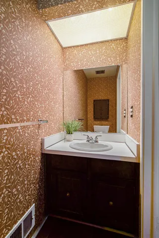 $294,900 | 2127 Pauline Court, Ann Arbor, MI 48103