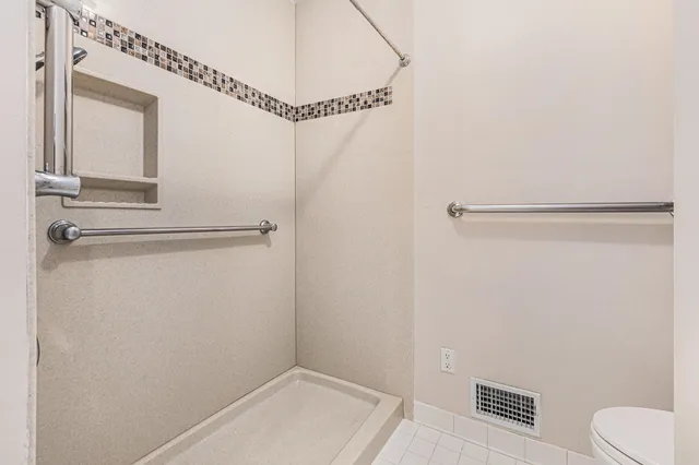 $294,900 | 2127 Pauline Court, Ann Arbor, MI 48103