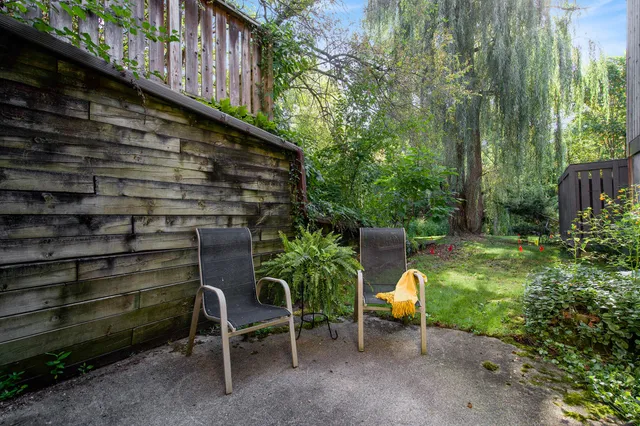 $294,900 | 2127 Pauline Court, Ann Arbor, MI 48103