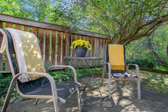 $294,900 | 2127 Pauline Court, Ann Arbor, MI 48103